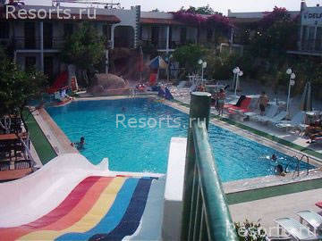 Delfi Hotel 4